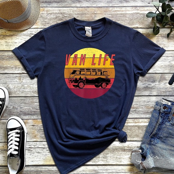 Van Life Vintage Camp Lover Camping Camping Heart Cute Hiking Shirt - Picture 1 of 2